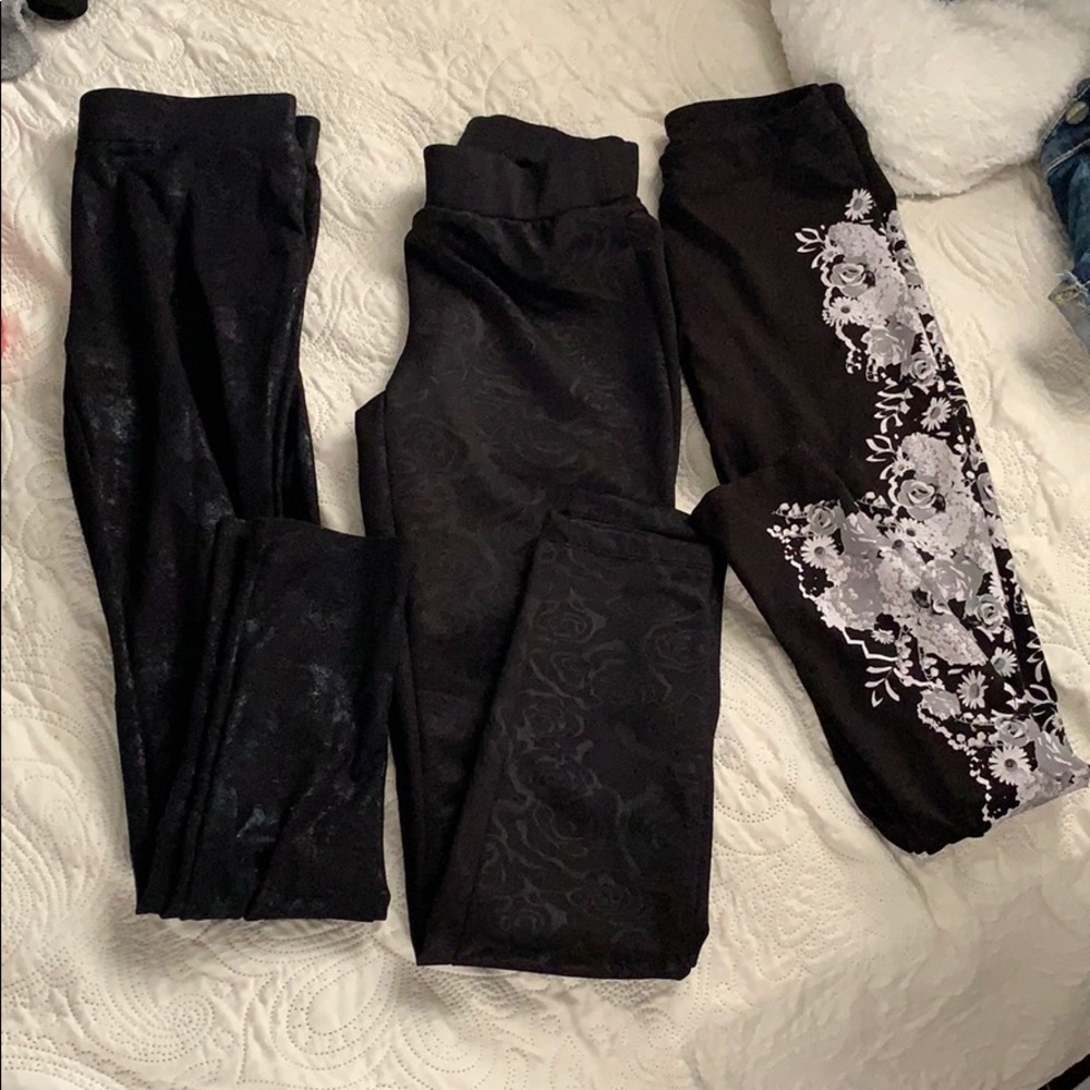 Set of 3 black leggings